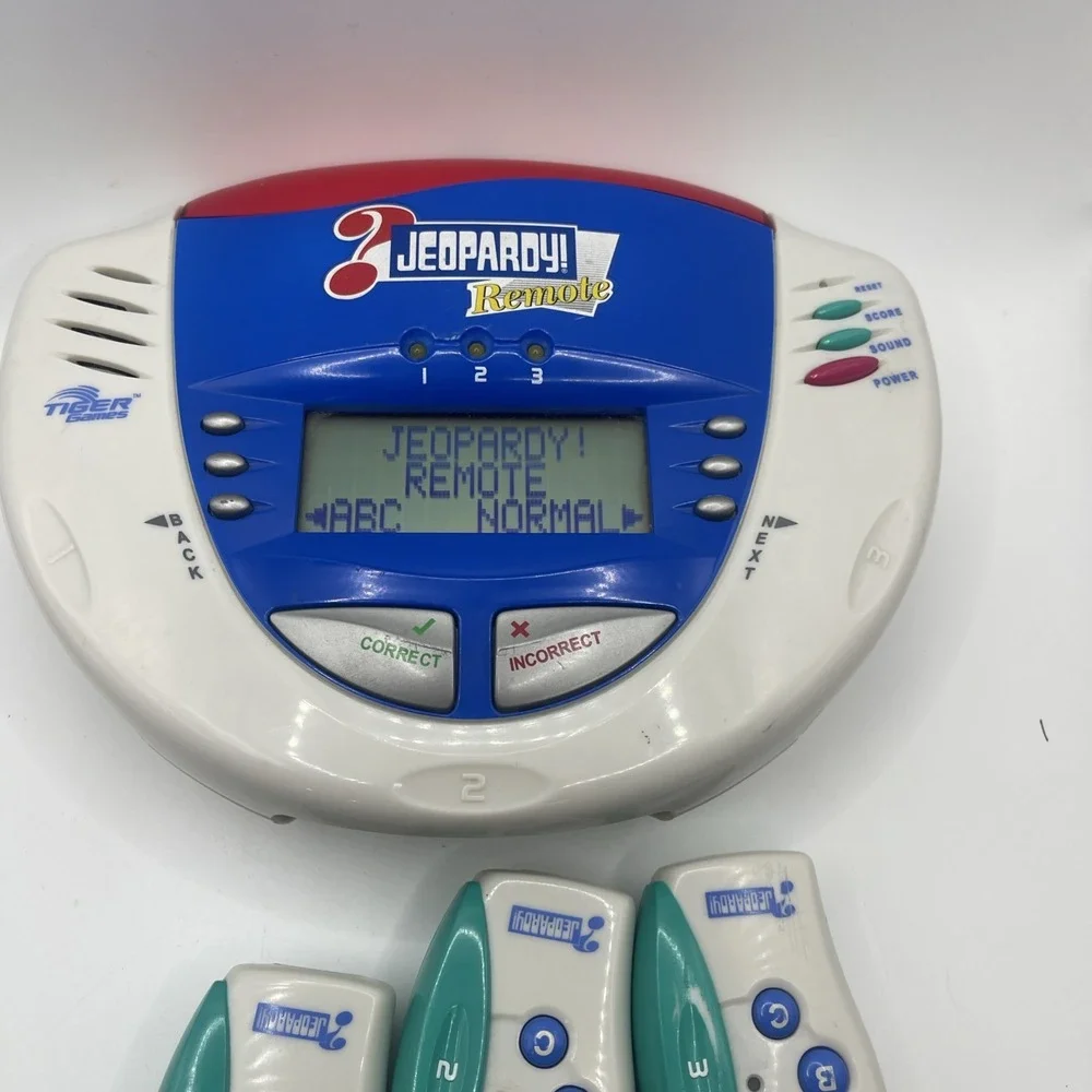 Tiger Games Jeopardy Remote Electronic Handheld Game Hasbro‎ 2003